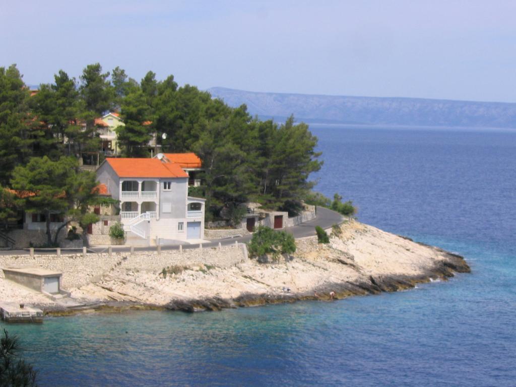 Apartments Gugic Prigradica Exterior foto